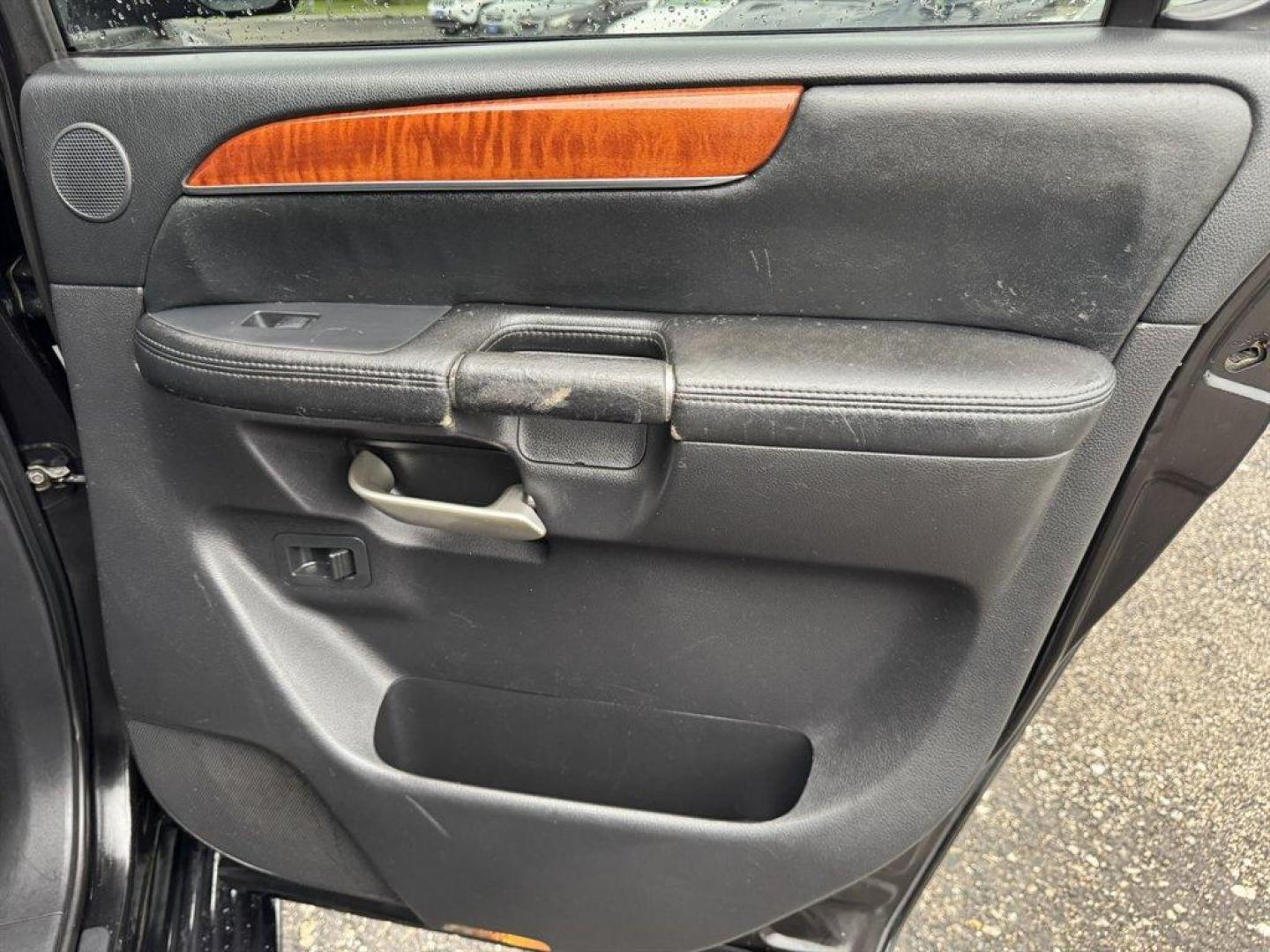 2009 Black /Black Infiniti QX56 (5N3AA08D89N) with an 5.6l V8 MPI Dohc 5.6l engine, Automatic transmission, located at 745 East Steele Rd., West Columbia, SC, 29170, (803) 755-9148, 33.927212, -81.148483 - Special Internet Price! 2009 Infiniti QX56 with AM/FM radio, Backup camera, Navigation, Cruise control, Sunroof, Leather interior, 3rd row seating, Heated seats, Keyless entry, Powered liftgate, Powered windows, Powered door locks, Plus more! - Photo#28