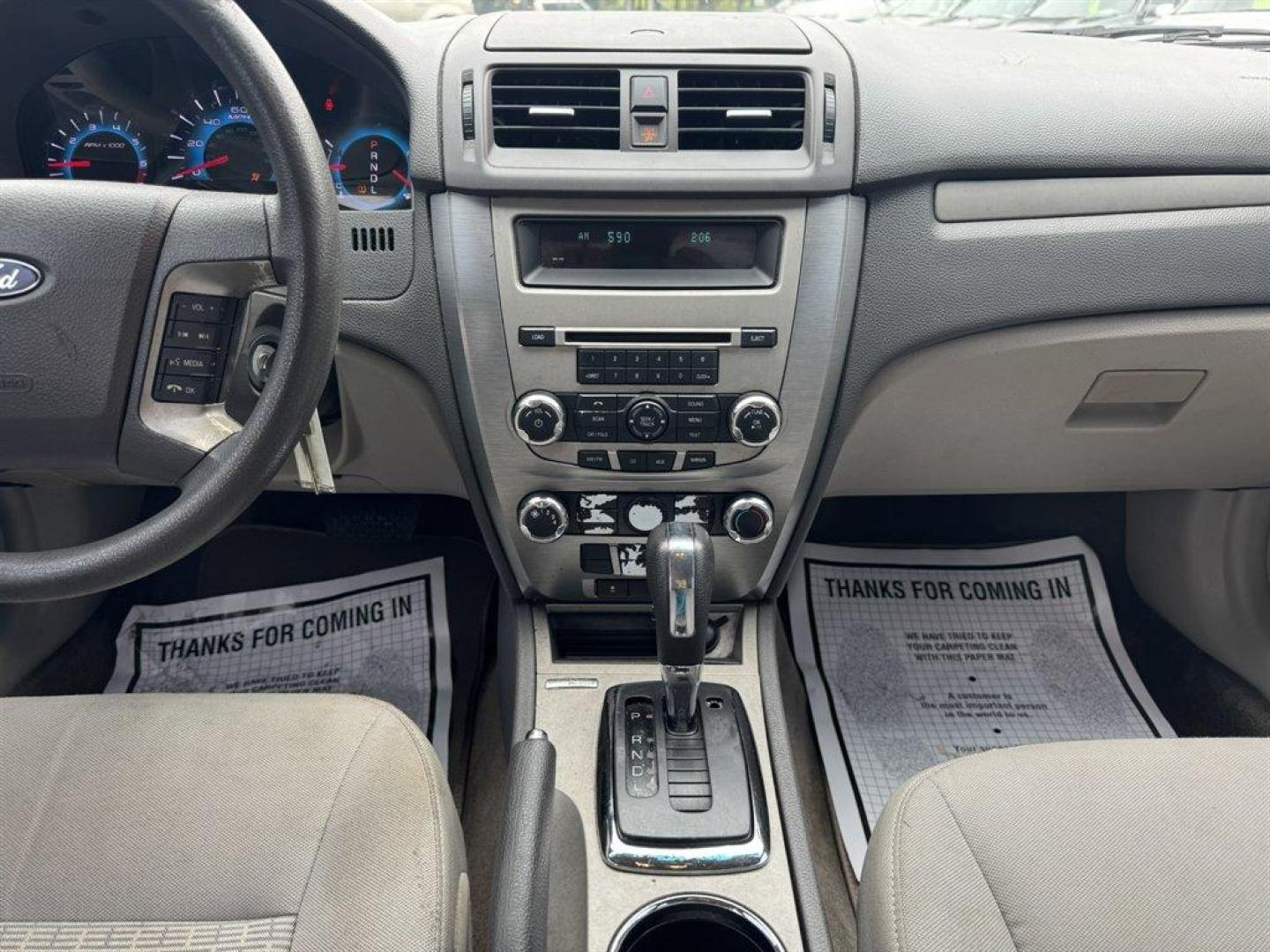 2010 Grey /Grey Ford Fusion (3FAHP0HA6AR) with an 2.5l I-4 Smpi Dohc 2.5l engine, Automatic transmission, located at 745 East Steele Rd., West Columbia, SC, 29170, (803) 755-9148, 33.927212, -81.148483 - Special Internet Price! 2010 Ford Fusion with AM/FM radio, Cruise control, Cloth interior, Powered windows, Powered door locks, Plus more! - Photo#11