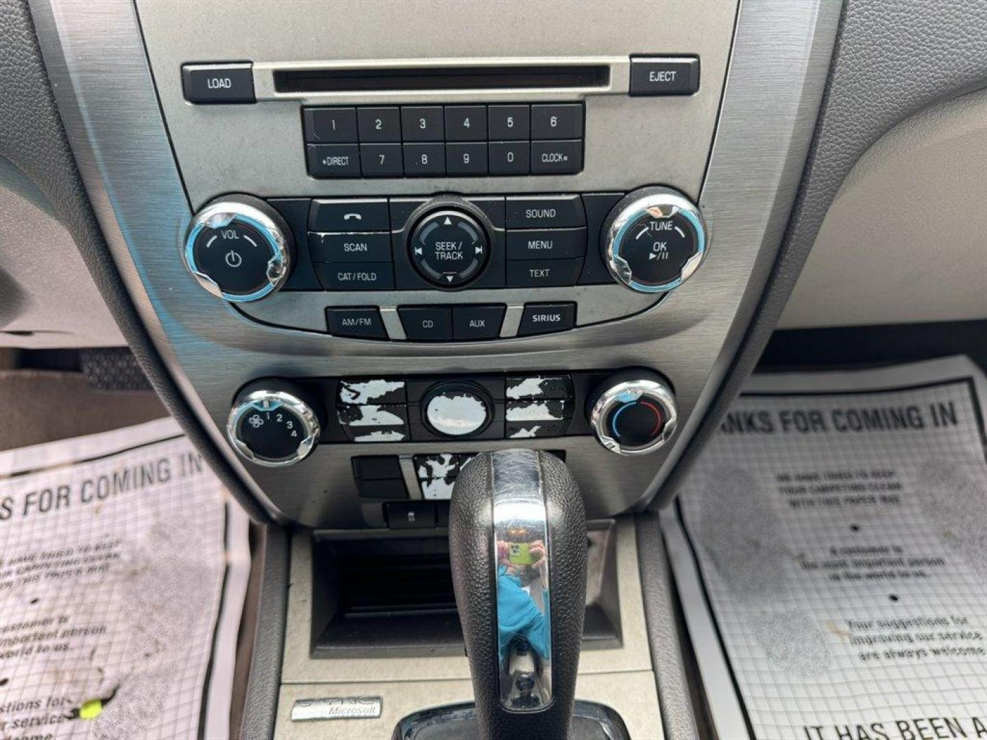 2010 Grey /Grey Ford Fusion (3FAHP0HA6AR) with an 2.5l I-4 Smpi Dohc 2.5l engine, Automatic transmission, located at 745 East Steele Rd., West Columbia, SC, 29170, (803) 755-9148, 33.927212, -81.148483 - Special Internet Price! 2010 Ford Fusion with AM/FM radio, Cruise control, Cloth interior, Powered windows, Powered door locks, Plus more! - Photo#13