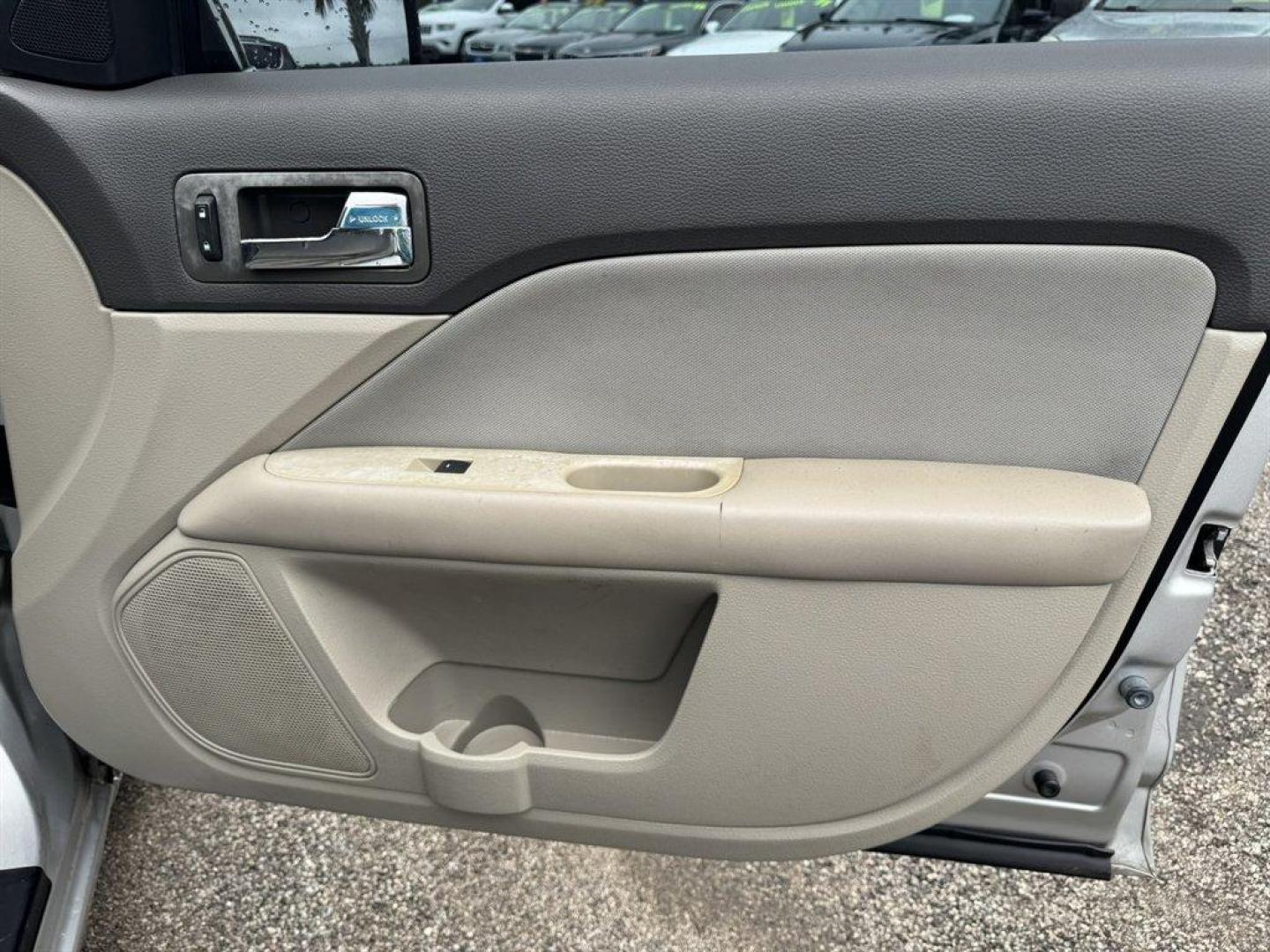 2010 Grey /Grey Ford Fusion (3FAHP0HA6AR) with an 2.5l I-4 Smpi Dohc 2.5l engine, Automatic transmission, located at 745 East Steele Rd., West Columbia, SC, 29170, (803) 755-9148, 33.927212, -81.148483 - Special Internet Price! 2010 Ford Fusion with AM/FM radio, Cruise control, Cloth interior, Powered windows, Powered door locks, Plus more! - Photo#24