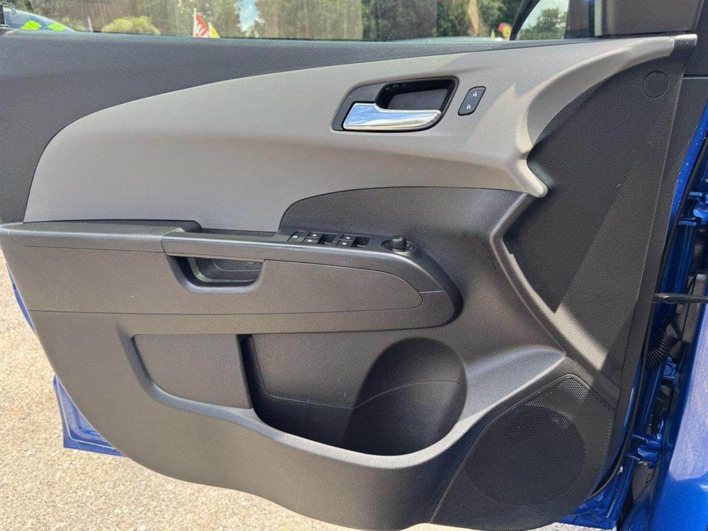 2016 Blue /Black Chevrolet Sonic (1G1JE5SB0G4) with an 1.4l I-4 MFI Dohc T/C 1.4 engine, Automatic transmission, located at 745 East Steele Rd., West Columbia, SC, 29170, (803) 755-9148, 33.927212, -81.148483 - Special Internet Price! 2016 Chevrolet Sonic with AM/FM radio, Backup camera, Cruise control, Leather interior, Powered windows, Powered door locks, Plus more! - Photo#18