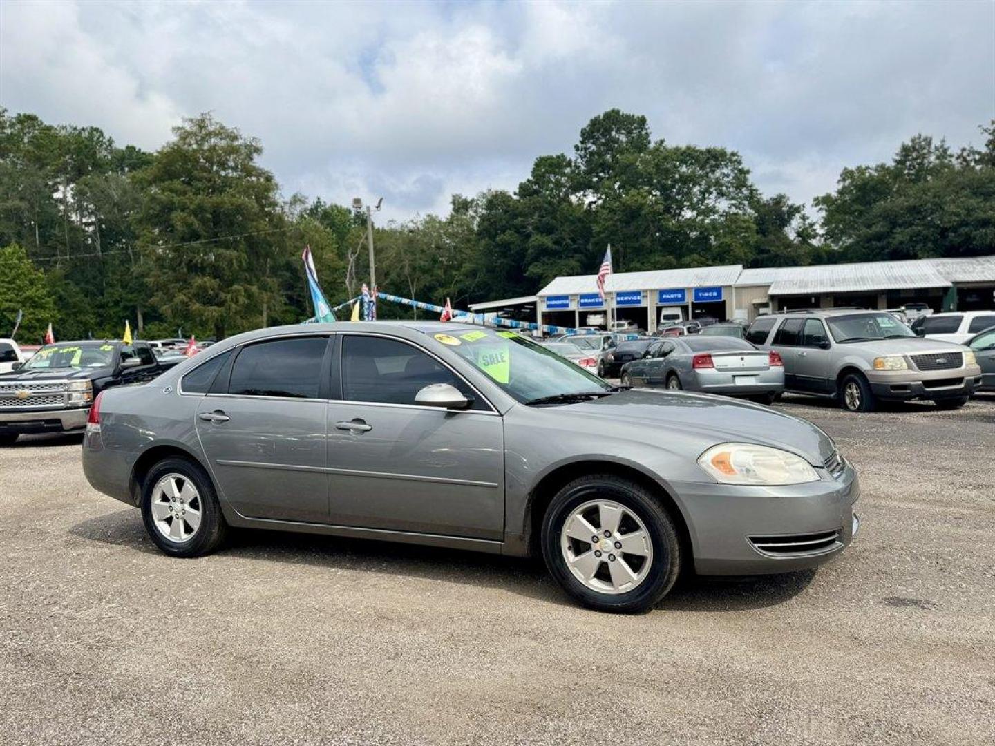 2007 Grey /Grey Chevrolet Impala (2G1WT55N679) with an 3.5l V6 MPI 3.5l engine, Automatic transmission, located at 745 East Steele Rd., West Columbia, SC, 29170, (803) 755-9148, 33.927212, -81.148483 - Special Internet Price! 2007 Chevrolet Impala - Photo#2