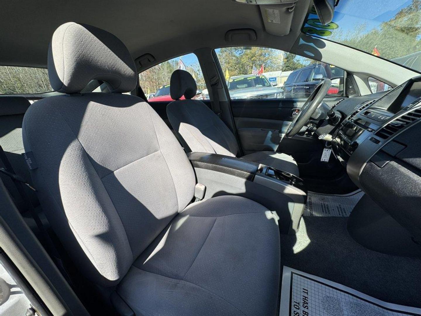 2008 Silver /Grey Toyota Prius (JTDKB20U187) with an 1.5l I4 EFI Dohc HYB Vvti engine, Automatic transmission, located at 745 East Steele Rd., West Columbia, SC, 29170, (803) 755-9148, 33.927212, -81.148483 - Special Internet Price! 2008 Toyota Prius - Photo#21