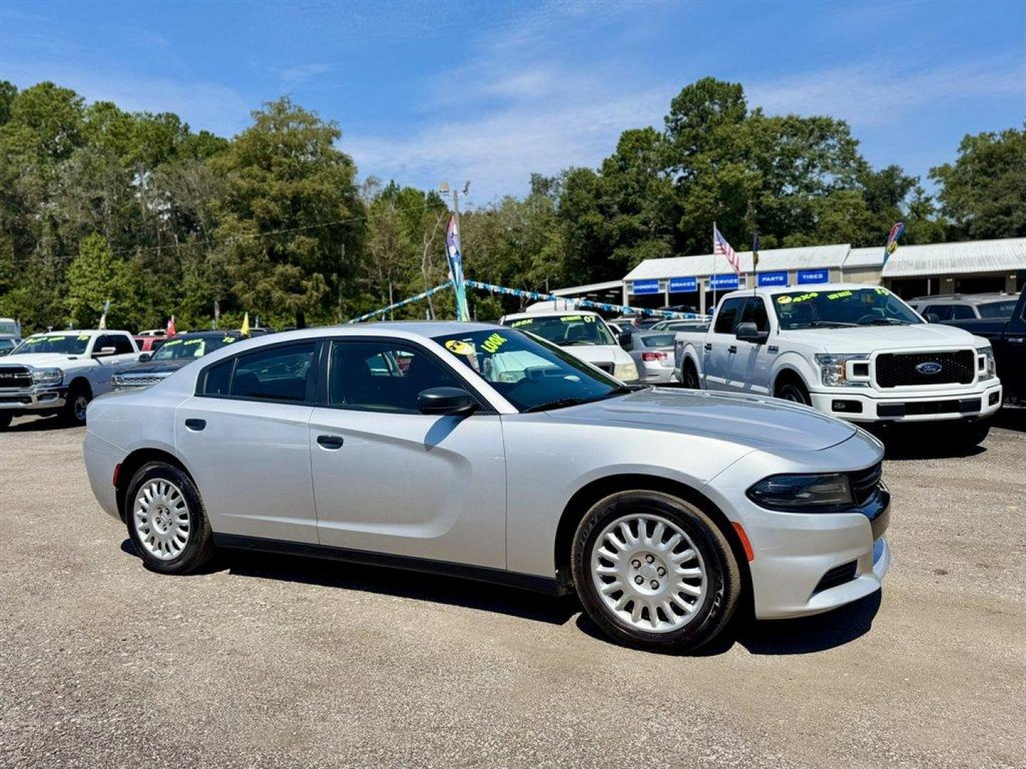 2017 Silver /Black Dodge Charger (2C3CDXKT9HH) with an 5.7l V8 SFI Hemi MLT-Disp engine, Automatic transmission, located at 745 East Steele Rd., West Columbia, SC, 29170, (803) 755-9148, 33.927212, -81.148483 - Special Internet Price! 2017 Dodge Charger - Photo#2
