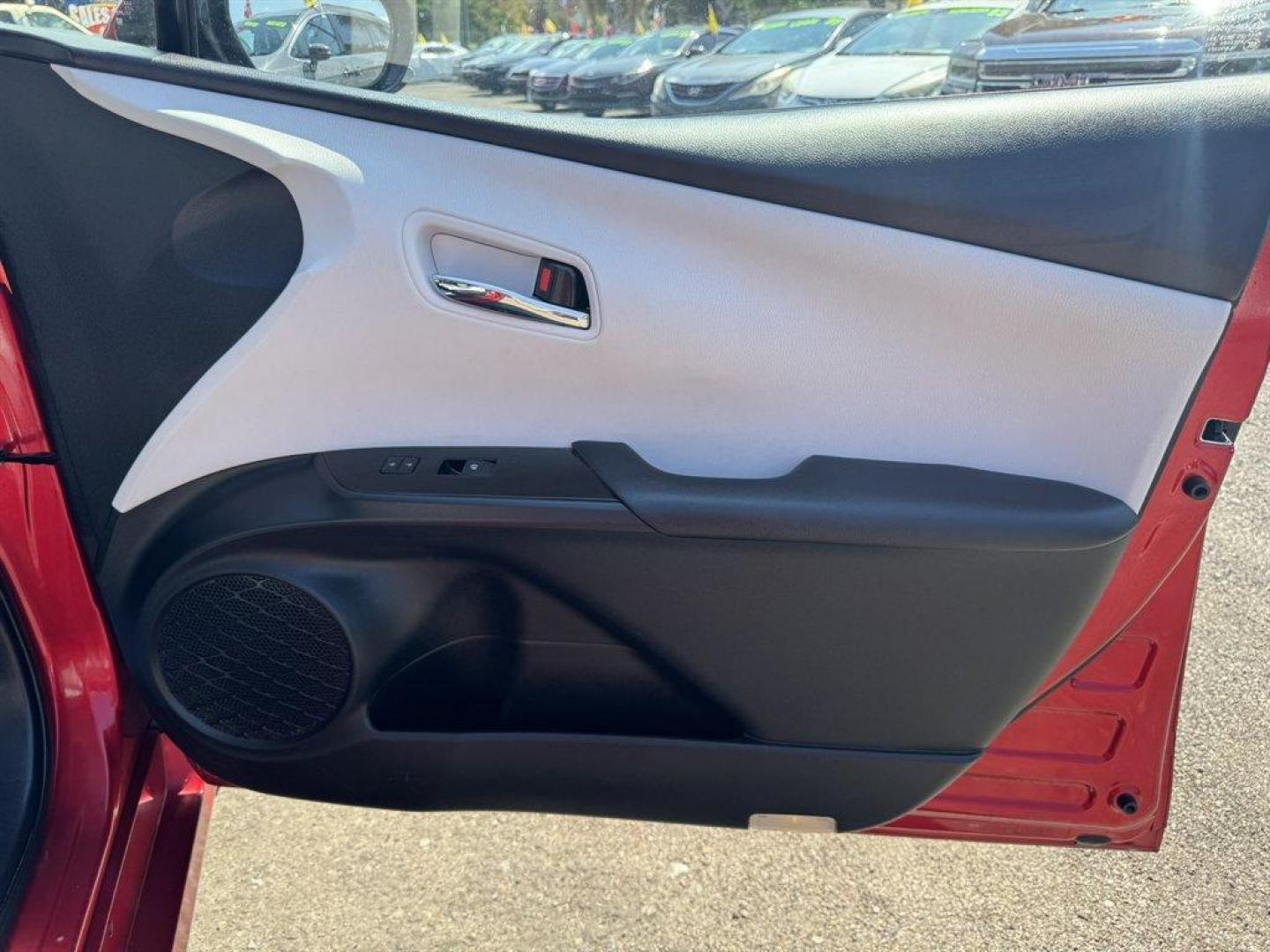 2017 Red /Black Toyota Prius Prime (JTDKARFPXH3) with an 1.8l I-4 EFI Dohc Phev 1. engine, Automatic transmission, located at 745 East Steele Rd., West Columbia, SC, 29170, (803) 755-9148, 33.927212, -81.148483 - Special Internet Price! 2017 Toyota Prius Prime - Photo#26