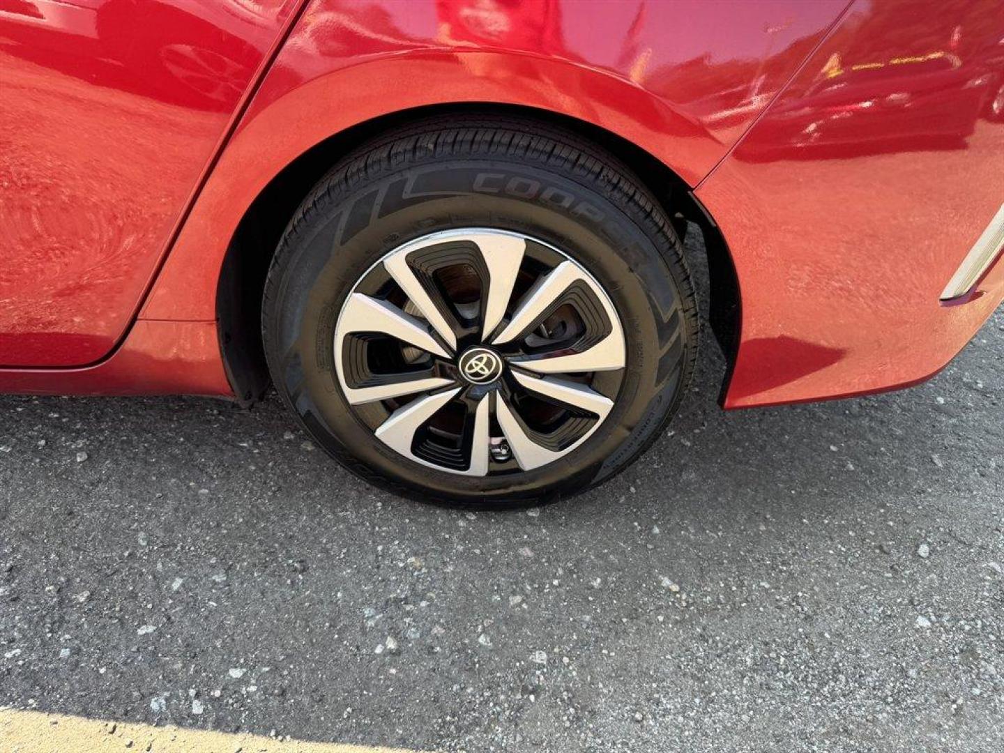 2017 Red /Black Toyota Prius Prime (JTDKARFPXH3) with an 1.8l I-4 EFI Dohc Phev 1. engine, Automatic transmission, located at 745 East Steele Rd., West Columbia, SC, 29170, (803) 755-9148, 33.927212, -81.148483 - Special Internet Price! 2017 Toyota Prius Prime - Photo#32