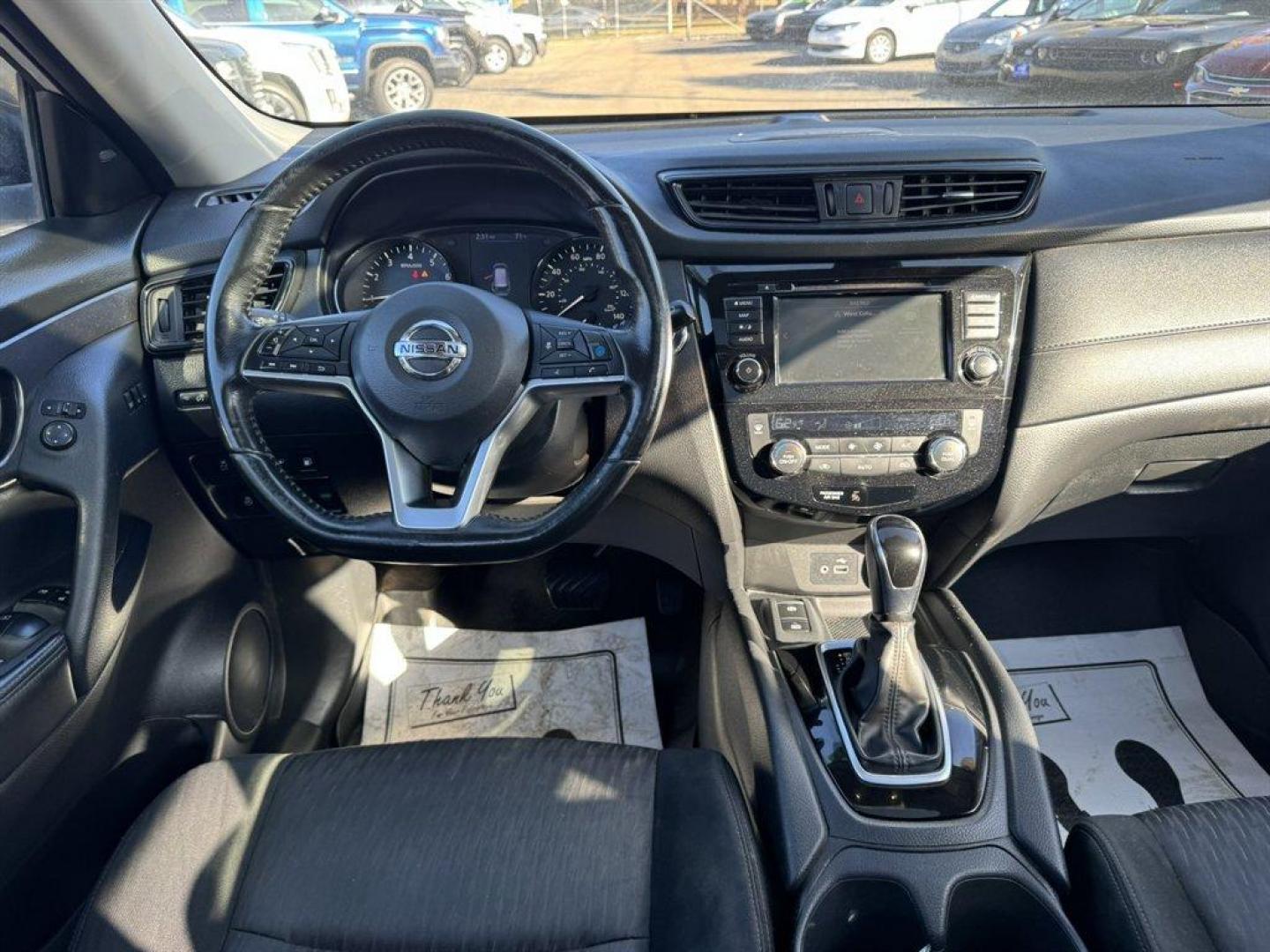 2019 Silver /Black Nissan Rogue (JN8AT2MV9KW) with an 2.5l I-4 MPI Dohc 2.5l engine, Automatic transmission, located at 745 East Steele Rd., West Columbia, SC, 29170, (803) 755-9148, 33.927212, -81.148483 - Special Internet Price! 2019 Nissan Rogue - Photo#6