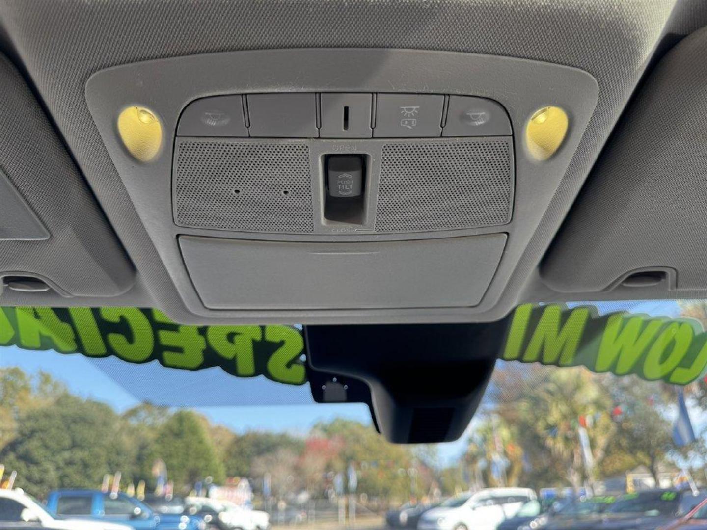 2019 Silver /Black Nissan Rogue (JN8AT2MV9KW) with an 2.5l I-4 MPI Dohc 2.5l engine, Automatic transmission, located at 745 East Steele Rd., West Columbia, SC, 29170, (803) 755-9148, 33.927212, -81.148483 - Special Internet Price! 2019 Nissan Rogue - Photo#15