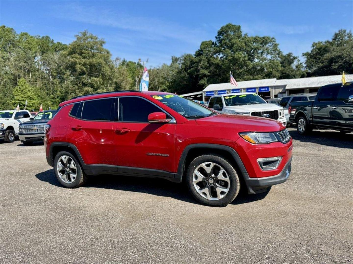 2019 Red /Black Jeep Compass (3C4NJCCB9KT) with an 2.4l I-4 MPI Sohc 2.4l engine, Automatic transmission, located at 745 East Steele Rd., West Columbia, SC, 29170, (803) 755-9148, 33.927212, -81.148483 - Special Internet Price! 2019 Jeep Compass - Photo#2