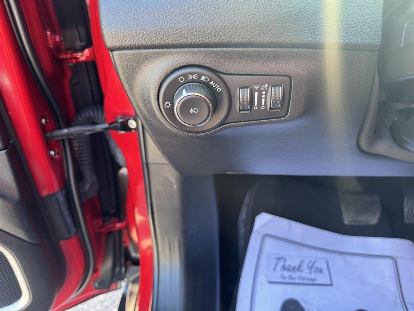 2019 Red /Black Jeep Compass (3C4NJCCB9KT) with an 2.4l I-4 MPI Sohc 2.4l engine, Automatic transmission, located at 745 East Steele Rd., West Columbia, SC, 29170, (803) 755-9148, 33.927212, -81.148483 - Special Internet Price! 2019 Jeep Compass - Photo#18