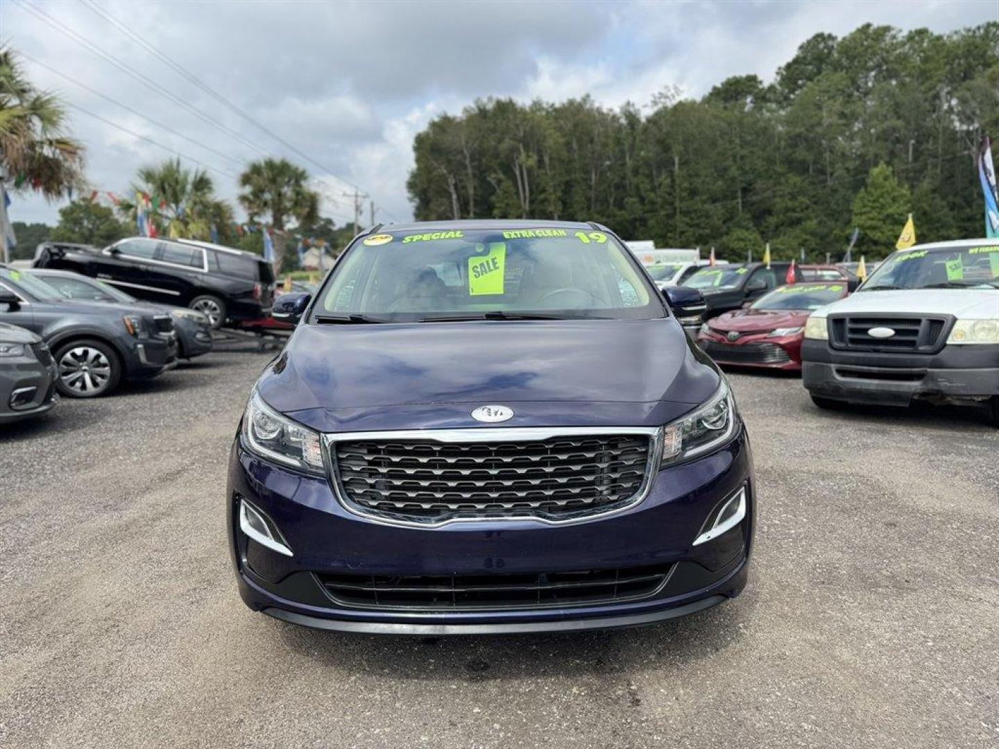 2019 Blue /Tan Kia Sedona (KNDMB5C15K6) with an 3.3l V6 DI Dohc 3.3l engine, Automatic transmission, located at 745 East Steele Rd., West Columbia, SC, 29170, (803) 755-9148, 33.927212, -81.148483 - Special Internet Price! 2019 Kia Sedona - Photo#1
