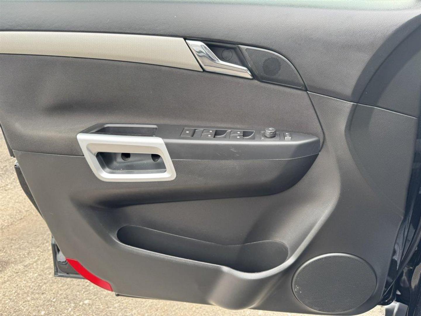 2012 Black /Black Chevrolet Captiva Sport (3GNAL2EK6CS) with an 2.4l I-4 Sidi Dohc 2.4l engine, Automatic transmission, located at 745 East Steele Rd., West Columbia, SC, 29170, (803) 755-9148, 33.927212, -81.148483 - Special Internet Price! 2012 Chevrolet Captiva Sport - Photo#15