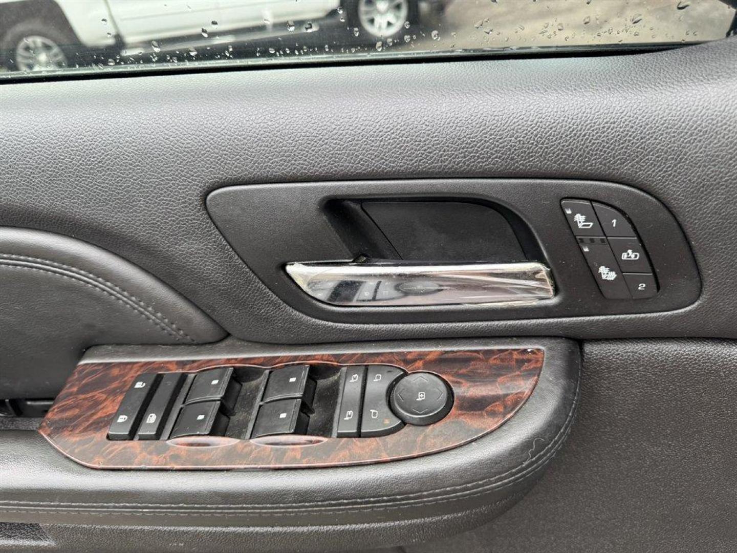 2008 Black /Black GMC Yukon (1GKEC63828J) with an 6.2l V8 SFI OHV HO 6.2l engine, Automatic transmission, located at 745 East Steele Rd., West Columbia, SC, 29170, (803) 755-9148, 33.927212, -81.148483 - Special Internet Price! 2008 GMC Yukon - Photo#16