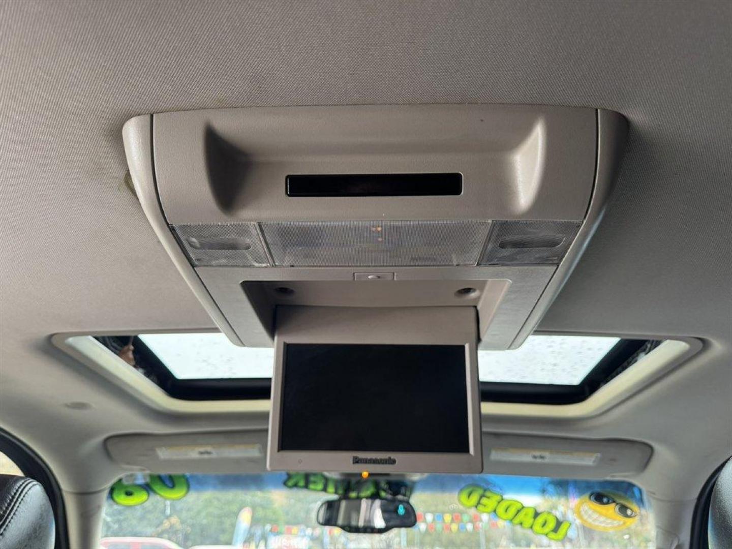 2008 Black /Black GMC Yukon (1GKEC63828J) with an 6.2l V8 SFI OHV HO 6.2l engine, Automatic transmission, located at 745 East Steele Rd., West Columbia, SC, 29170, (803) 755-9148, 33.927212, -81.148483 - Photo#21