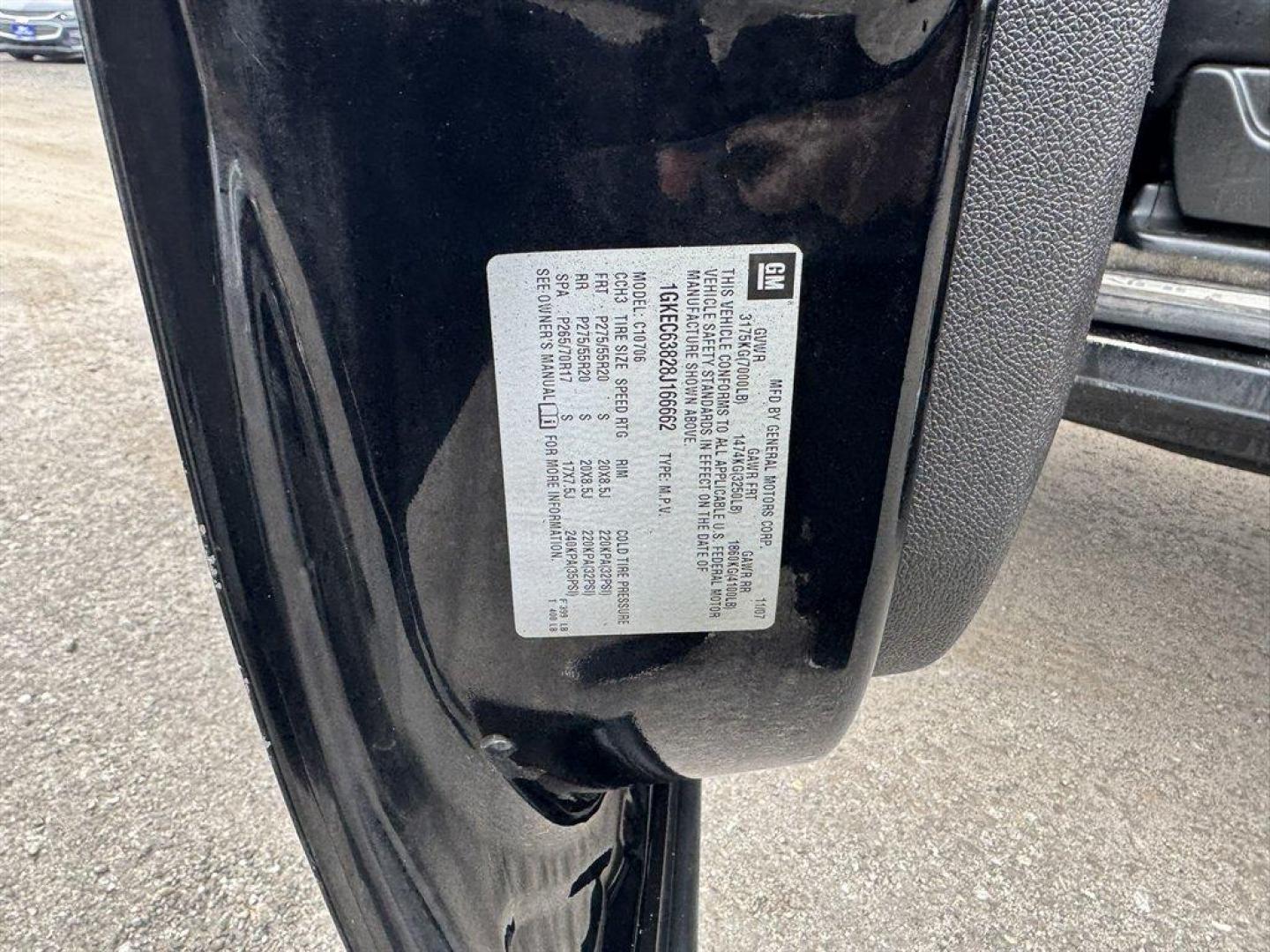 2008 Black /Black GMC Yukon (1GKEC63828J) with an 6.2l V8 SFI OHV HO 6.2l engine, Automatic transmission, located at 745 East Steele Rd., West Columbia, SC, 29170, (803) 755-9148, 33.927212, -81.148483 - Photo#34