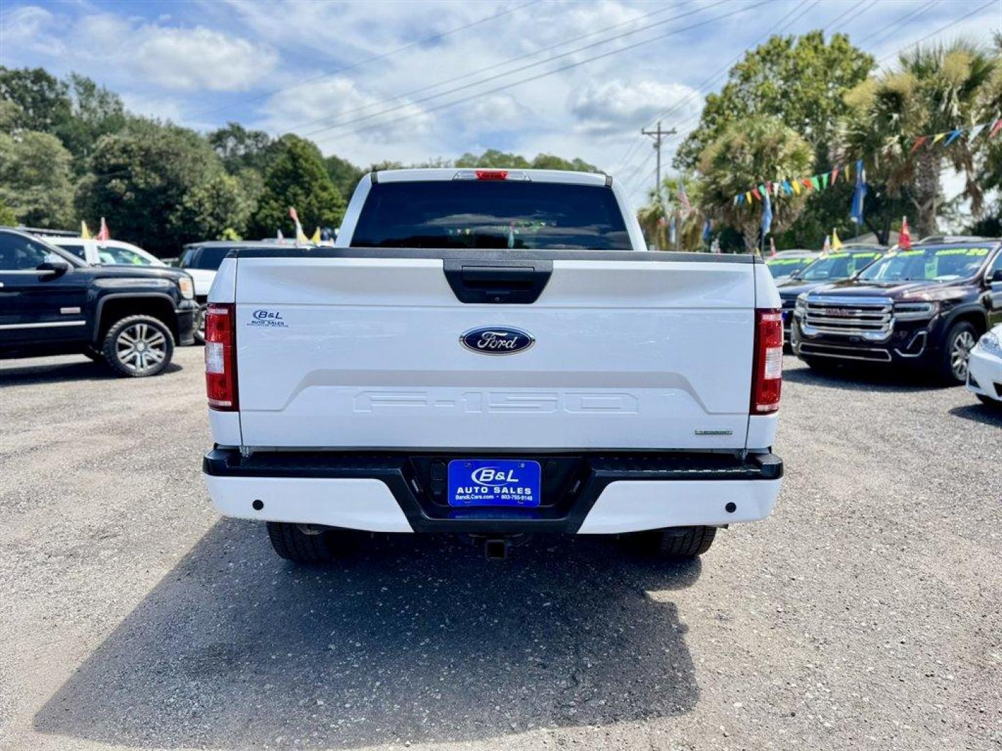 2019 White /Black Ford F150 (1FTEW1EP9KF) with an 2.7l V6 DI T/C Ecoboost 2 engine, Automatic transmission, located at 745 East Steele Rd., West Columbia, SC, 29170, (803) 755-9148, 33.927212, -81.148483 - Special Internet Price! 2019 Ford F150 STX Package - Photo#4