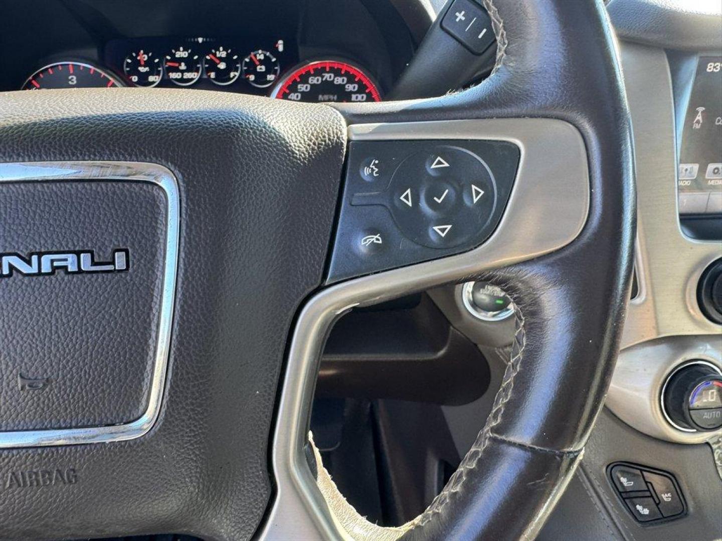 2016 Red /Black GMC Yukon XL (1GKS2HKJ7GR) with an 6.2l V8 DI VVT Flex 6.2l engine, Automatic transmission, located at 745 East Steele Rd., West Columbia, SC, 29170, (803) 755-9148, 33.927212, -81.148483 - Special Internet Price! 2016 GMC Yukon XL - Photo#9