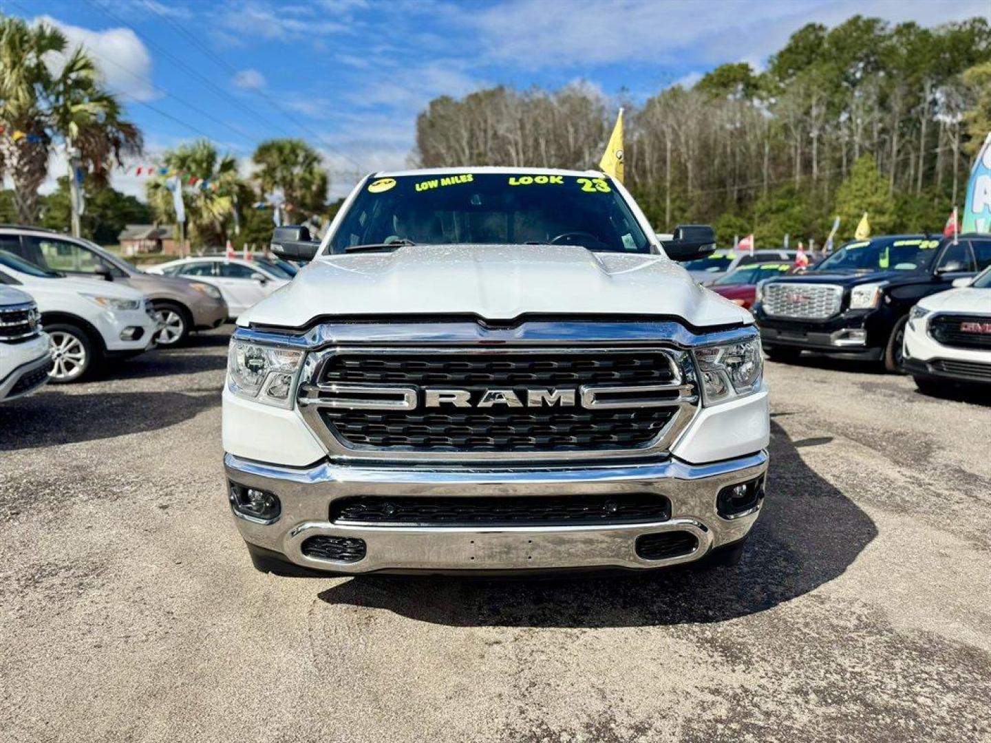 2023 White /Black Ram 1500 (1C6RREFG2PN) with an 3.6l V6 Smpi Dohc VVT 3.6 engine, Automatic transmission, located at 745 East Steele Rd., West Columbia, SC, 29170, (803) 755-9148, 33.927212, -81.148483 - Special Internet Price! 2023 RAM 1500 - Photo#1