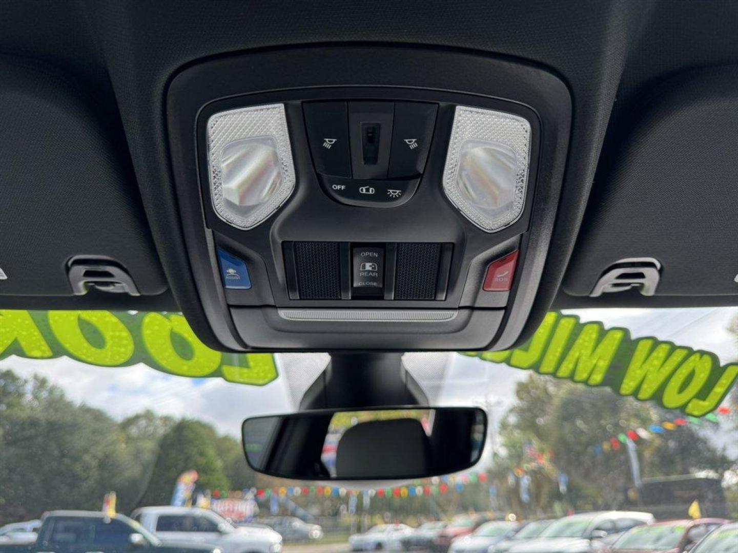 2023 White /Black Ram 1500 (1C6RREFG2PN) with an 3.6l V6 Smpi Dohc VVT 3.6 engine, Automatic transmission, located at 745 East Steele Rd., West Columbia, SC, 29170, (803) 755-9148, 33.927212, -81.148483 - Special Internet Price! 2023 RAM 1500 - Photo#17