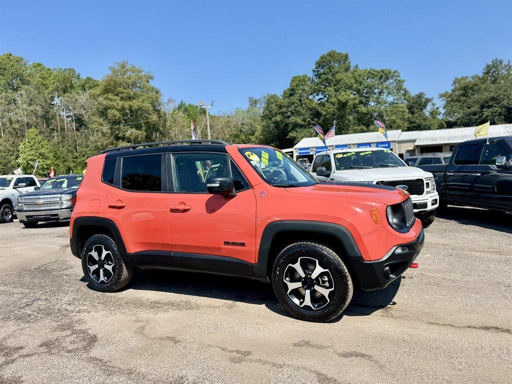 2021 Orange /Black Jeep Renegade (ZACNJDC10MP) with an 1.3l I-4 DI Sohc T/C 1.3l engine, Automatic transmission, located at 745 East Steele Rd., West Columbia, SC, 29170, (803) 755-9148, 33.927212, -81.148483 - Special Internet Price! 2021 Jeep Renegade - Photo#2