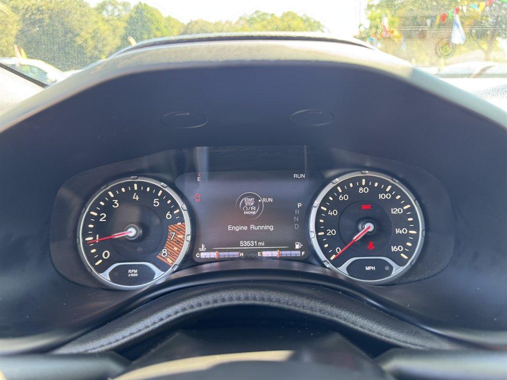 2021 Orange /Black Jeep Renegade (ZACNJDC10MP) with an 1.3l I-4 DI Sohc T/C 1.3l engine, Automatic transmission, located at 745 East Steele Rd., West Columbia, SC, 29170, (803) 755-9148, 33.927212, -81.148483 - Special Internet Price! 2021 Jeep Renegade - Photo#10