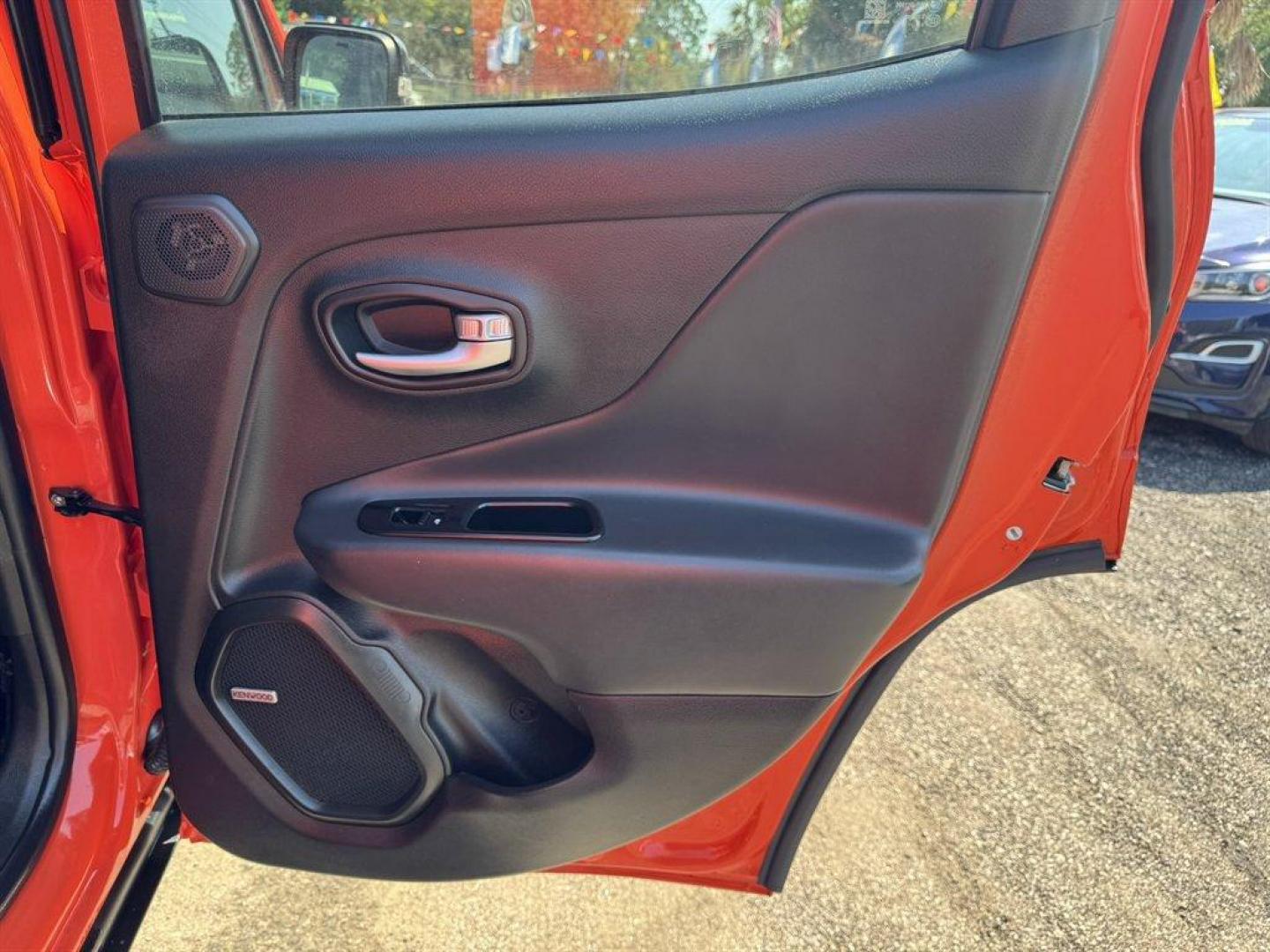 2021 Orange /Black Jeep Renegade (ZACNJDC10MP) with an 1.3l I-4 DI Sohc T/C 1.3l engine, Automatic transmission, located at 745 East Steele Rd., West Columbia, SC, 29170, (803) 755-9148, 33.927212, -81.148483 - Special Internet Price! 2021 Jeep Renegade - Photo#30