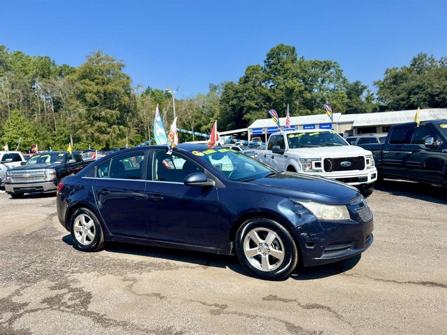 2014 Black /Black Chevrolet Cruze (1G1PC5SB1E7) with an 1.4l I-4 MFI Dohc T/C 1.4 engine, Automatic transmission, located at 745 East Steele Rd., West Columbia, SC, 29170, (803) 755-9148, 33.927212, -81.148483 - Special Internet Price! 2014 Chevrolet Cruze LT - Photo#2