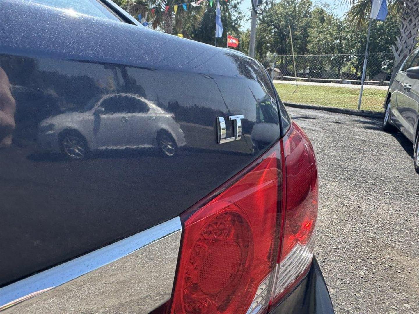 2014 Black /Black Chevrolet Cruze (1G1PC5SB1E7) with an 1.4l I-4 MFI Dohc T/C 1.4 engine, Automatic transmission, located at 745 East Steele Rd., West Columbia, SC, 29170, (803) 755-9148, 33.927212, -81.148483 - Special Internet Price! 2014 Chevrolet Cruze LT - Photo#26