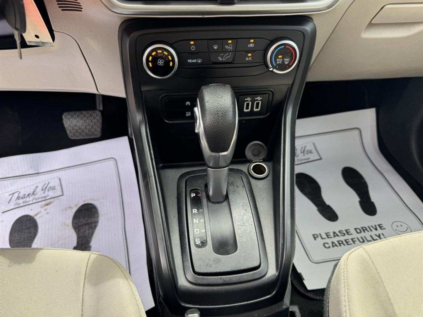 2018 Grey /Grey Ford Ecosport (MAJ3P1RE3JC) with an 1.0l I-3 DI T/C Ecoboost engine, Automatic transmission, located at 745 East Steele Rd., West Columbia, SC, 29170, (803) 755-9148, 33.927212, -81.148483 - Photo#14