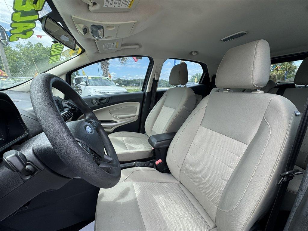 2018 Grey /Grey Ford Ecosport (MAJ3P1RE3JC) with an 1.0l I-3 DI T/C Ecoboost engine, Automatic transmission, located at 745 East Steele Rd., West Columbia, SC, 29170, (803) 755-9148, 33.927212, -81.148483 - Photo#18
