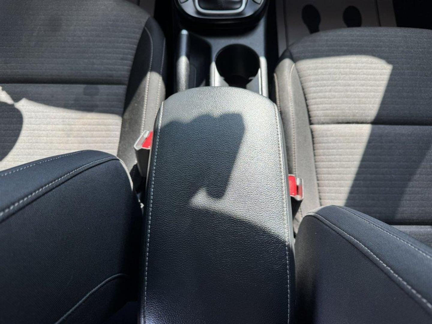 2020 Red /Black Kia Soul (KNDJ23AU2L7) with an 2.0l I-4 DI Dohc 2.0l engine, Automatic transmission, located at 745 East Steele Rd., West Columbia, SC, 29170, (803) 755-9148, 33.927212, -81.148483 - Special Internet Price! 2020 Kia Soul - Photo#14