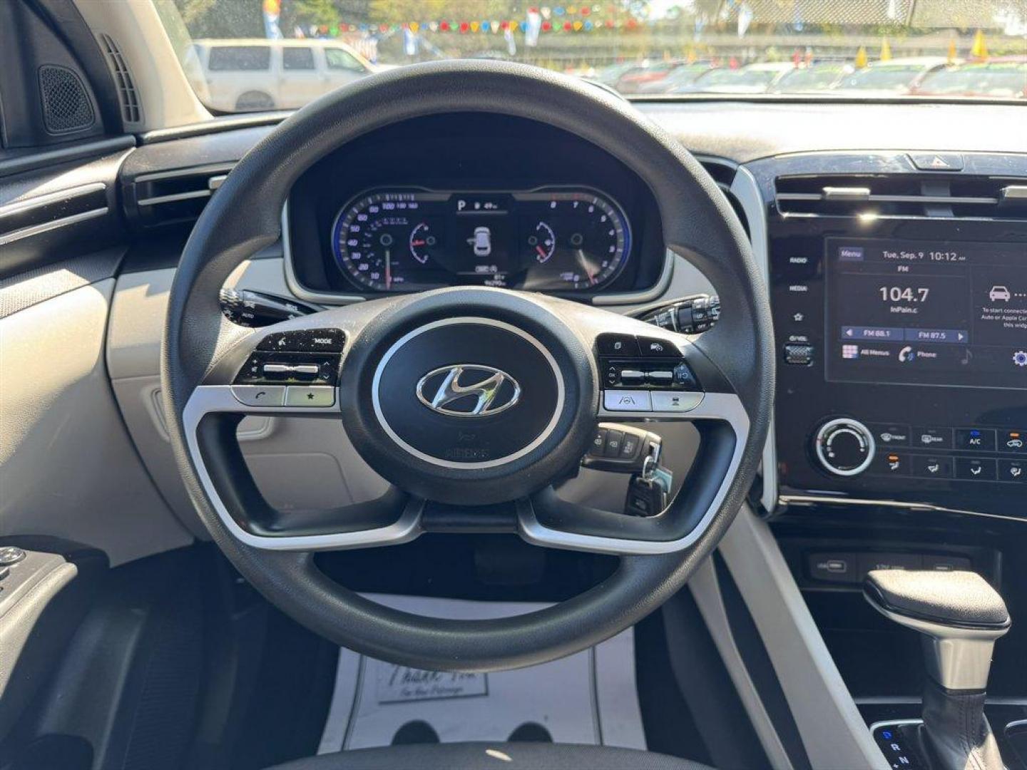 2023 Silver /Black Hyundai Tucson (5NMJACAE0PH) with an 2.5l I-4 DI Dohc 2.5l engine, Automatic transmission, located at 745 East Steele Rd., West Columbia, SC, 29170, (803) 755-9148, 33.927212, -81.148483 - Special Interent Price! 2023 Hyundai Tucson - Photo#7