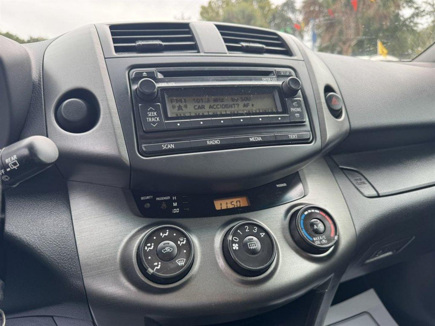 2012 Silver /Grey Toyota RAV4 (2T3WF4DV5CW) with an 2.5l I-4 SFI Dohc VVT-I 2 engine, Automatic transmission, located at 745 East Steele Rd., West Columbia, SC, 29170, (803) 755-9148, 33.927212, -81.148483 - Special Internet Price! 2012 Toyota RAV4 - Photo#12