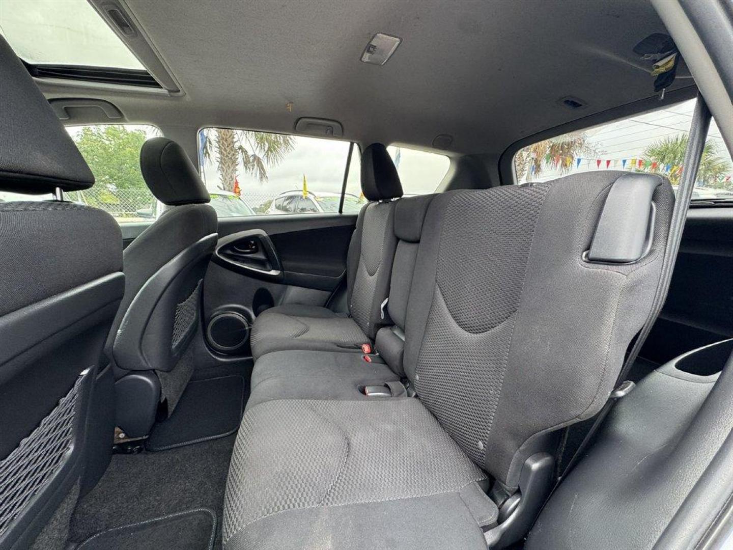 2012 Silver /Grey Toyota RAV4 (2T3WF4DV5CW) with an 2.5l I-4 SFI Dohc VVT-I 2 engine, Automatic transmission, located at 745 East Steele Rd., West Columbia, SC, 29170, (803) 755-9148, 33.927212, -81.148483 - Special Internet Price! 2012 Toyota RAV4 - Photo#20