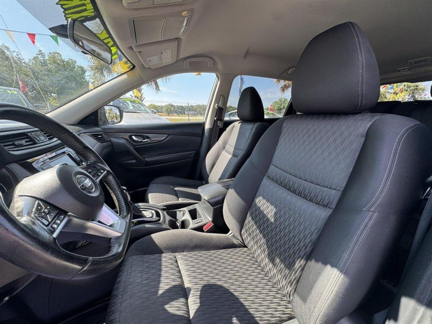 2018 White /Black Nissan Rogue (JN8AT2MT9JW) with an 2.5l I-4 MPI Dohc 2.5l engine, Automatic transmission, located at 745 East Steele Rd., West Columbia, SC, 29170, (803) 755-9148, 33.927212, -81.148483 - Special Internet Price! 2018 Nissan Rogue - Photo#19