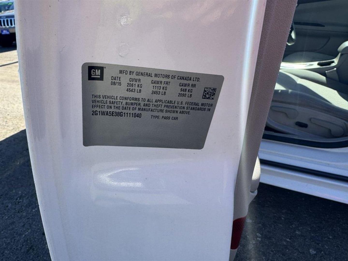 2016 White /Grey Chevrolet Impala Limited (2G1WA5E38G1) with an 3.6l V6 Sidi Dohc Flex 3. engine, Automatic transmission, located at 745 East Steele Rd., West Columbia, SC, 29170, (803) 755-9148, 33.927212, -81.148483 - 2016 Chevrolet Impala Limited - Photo#27