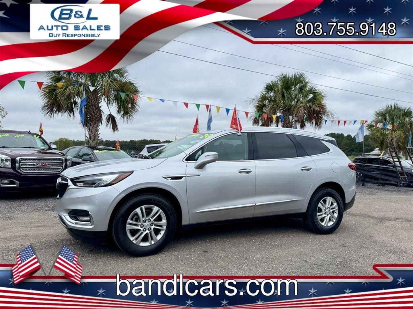 2020 Silver /Grey Buick Enclave (5GAERBKW3LJ) with an 3.6l V6 Sidi Dohc 3.6l engine, Automatic transmission, located at 745 East Steele Rd., West Columbia, SC, 29170, (803) 755-9148, 33.927212, -81.148483 - Special Internet Price! 2020 Buick Enclave - Photo#0