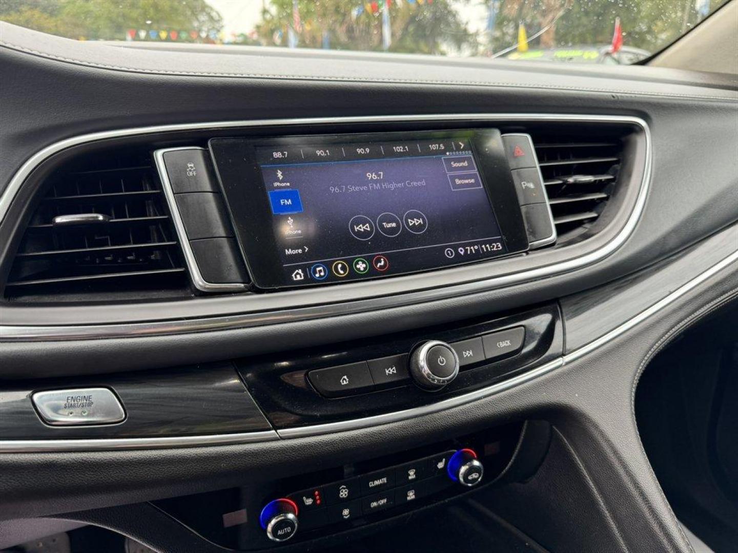 2020 Silver /Grey Buick Enclave (5GAERBKW3LJ) with an 3.6l V6 Sidi Dohc 3.6l engine, Automatic transmission, located at 745 East Steele Rd., West Columbia, SC, 29170, (803) 755-9148, 33.927212, -81.148483 - Special Internet Price! 2020 Buick Enclave - Photo#12