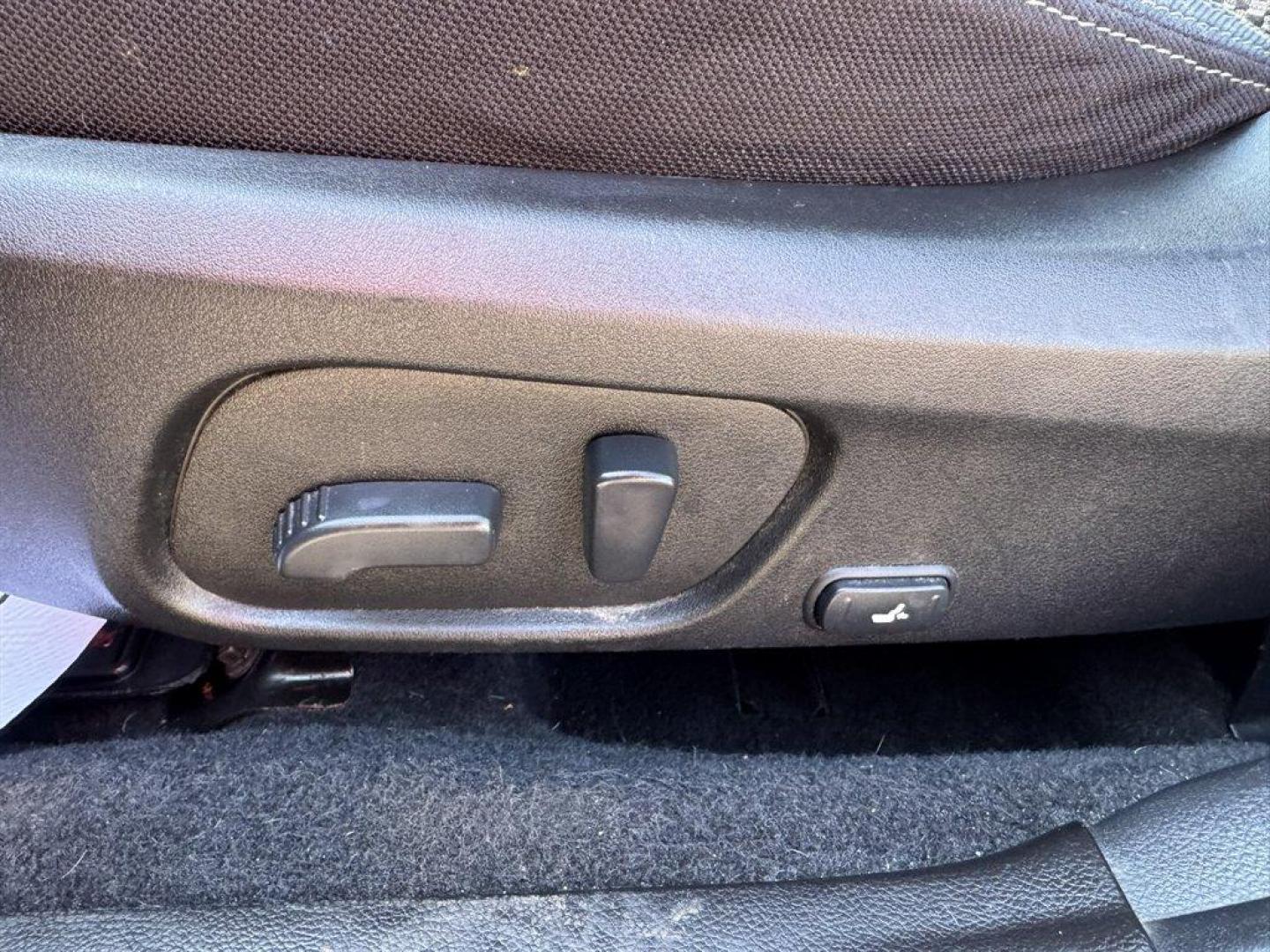 2015 Brown /Bronze Subaru Forester (JF2SJADC3FH) with an 2.5l H-4 MPI Dohc 2.5l engine, Automatic transmission, located at 745 East Steele Rd., West Columbia, SC, 29170, (803) 755-9148, 33.927212, -81.148483 - Special Internet Price! 2015 Subaru Forester - Photo#23