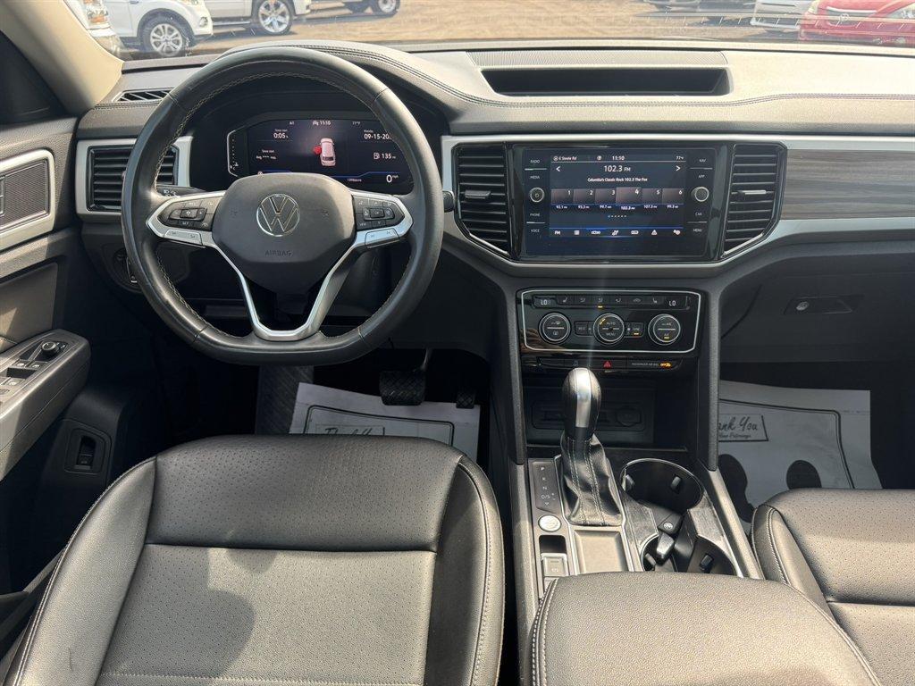 2021 White /Black Volkswagen Atlas (1V2ER2CA3MC) with an 3.6l V6 FSI Dohc 3.6l engine, Automatic transmission, located at 745 East Steele Rd., West Columbia, SC, 29170, (803) 755-9148, 33.927212, -81.148483 - Special Internet Price! 2021 Volkswagen Atlas - Photo#6