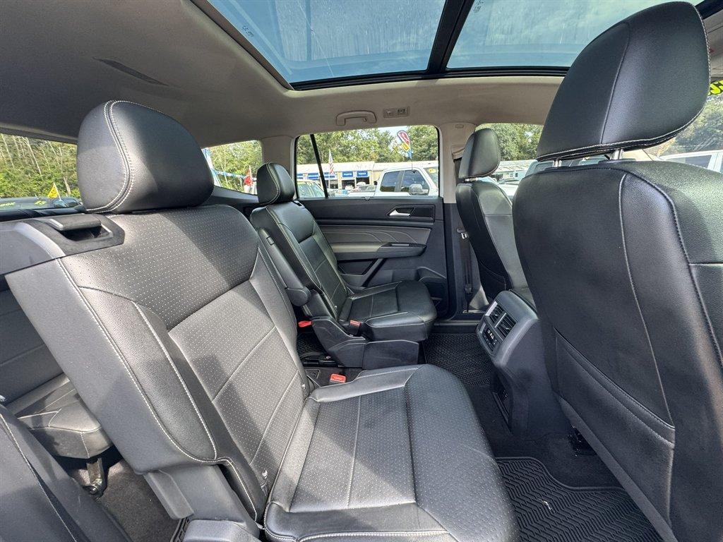 2021 White /Black Volkswagen Atlas (1V2ER2CA3MC) with an 3.6l V6 FSI Dohc 3.6l engine, Automatic transmission, located at 745 East Steele Rd., West Columbia, SC, 29170, (803) 755-9148, 33.927212, -81.148483 - Special Internet Price! 2021 Volkswagen Atlas - Photo#28