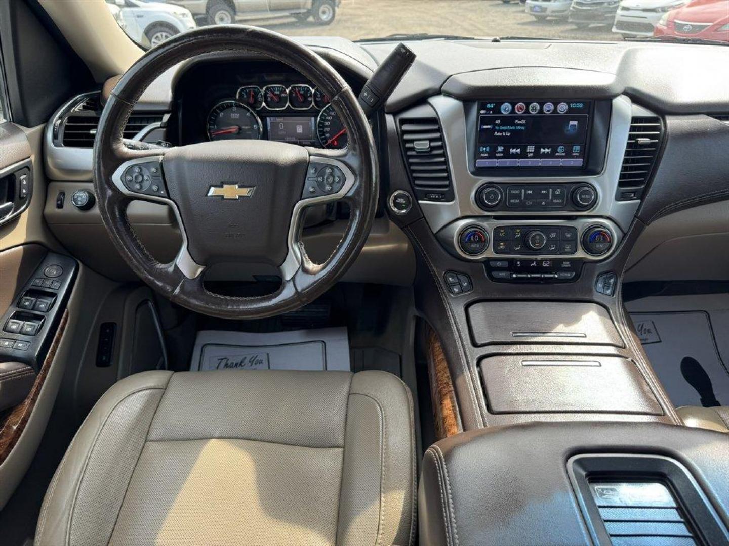 2018 White /Tan Chevrolet Tahoe (1GNSKCKC2JR) with an 5.3l V8 DI VVT Flex 5.3l engine, Automatic transmission, located at 745 East Steele Rd., West Columbia, SC, 29170, (803) 755-9148, 33.927212, -81.148483 - Special Internet Price! 2018 Chevrolet Tahoe - Photo#6