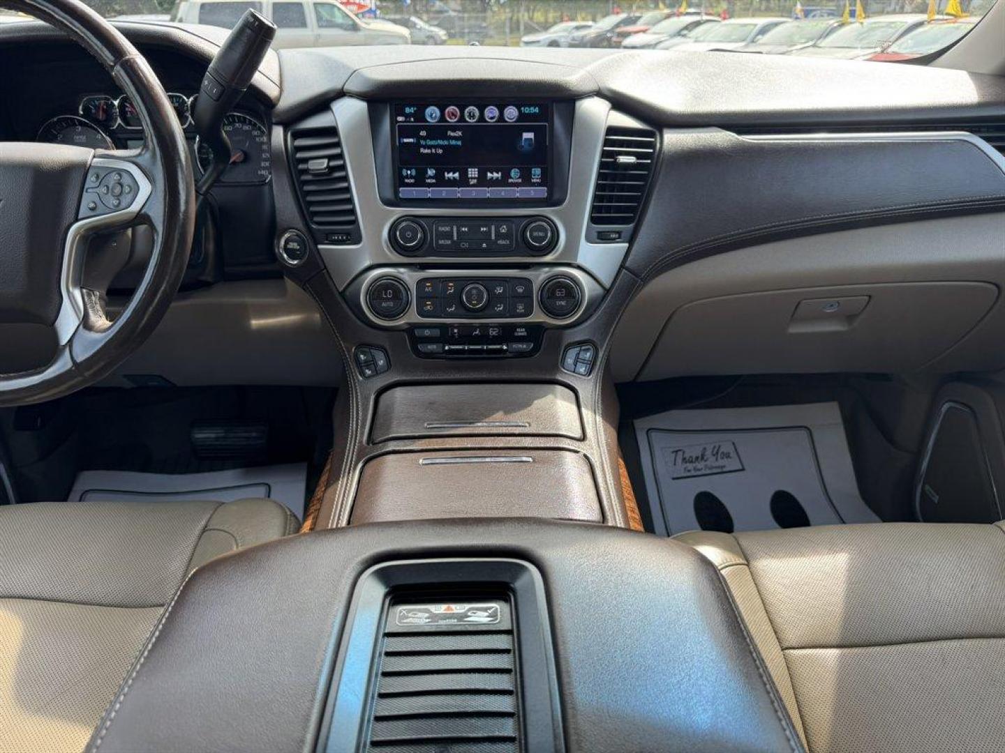2018 White /Tan Chevrolet Tahoe (1GNSKCKC2JR) with an 5.3l V8 DI VVT Flex 5.3l engine, Automatic transmission, located at 745 East Steele Rd., West Columbia, SC, 29170, (803) 755-9148, 33.927212, -81.148483 - Special Internet Price! 2018 Chevrolet Tahoe - Photo#11