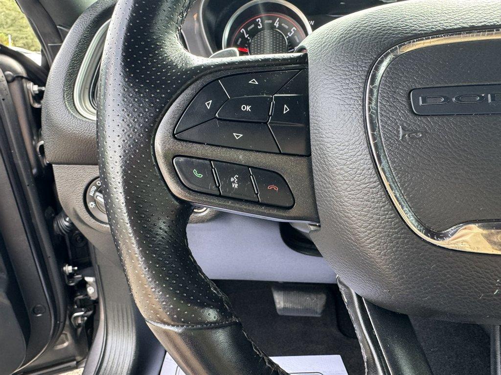 2022 Grey /Black Dodge Challenger (2C3CDZJG6NH) with an 3.6l V6 Smpi Dohc VVT 3.6 engine, Automatic transmission, located at 745 East Steele Rd., West Columbia, SC, 29170, (803) 755-9148, 33.927212, -81.148483 - Special Internet Price! 2022 Dodge Challenger - Photo#9