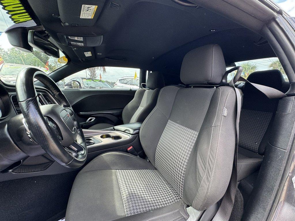 2022 Grey /Black Dodge Challenger (2C3CDZJG6NH) with an 3.6l V6 Smpi Dohc VVT 3.6 engine, Automatic transmission, located at 745 East Steele Rd., West Columbia, SC, 29170, (803) 755-9148, 33.927212, -81.148483 - Special Internet Price! 2022 Dodge Challenger - Photo#17