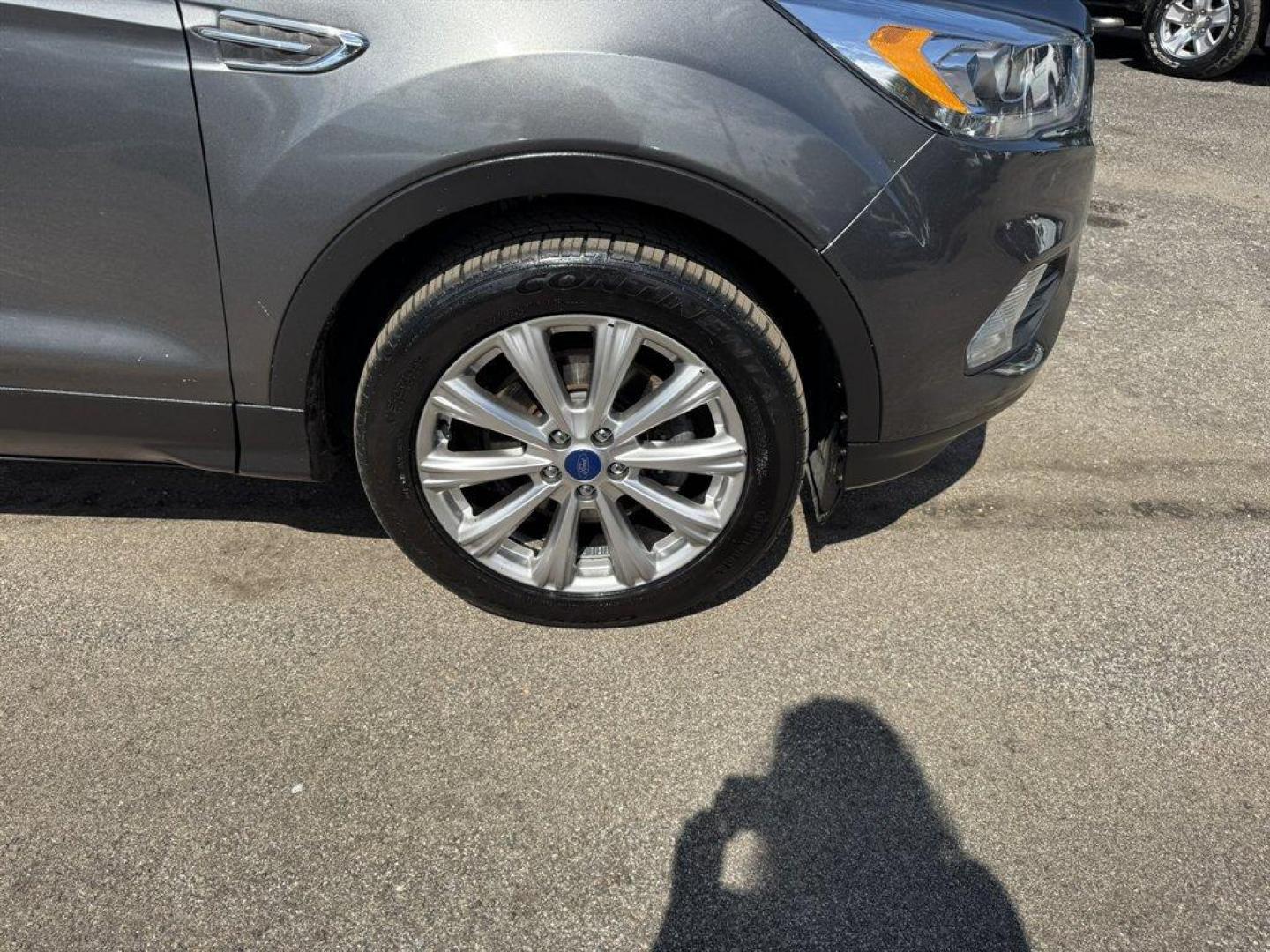 2017 Grey /Black Ford Escape (1FMCU9J99HU) with an 2.0l I-4 DI T/C Ecoboost engine, Automatic transmission, located at 745 East Steele Rd., West Columbia, SC, 29170, (803) 755-9148, 33.927212, -81.148483 - Special Internet Price! 2017 Ford Escape - Photo#30