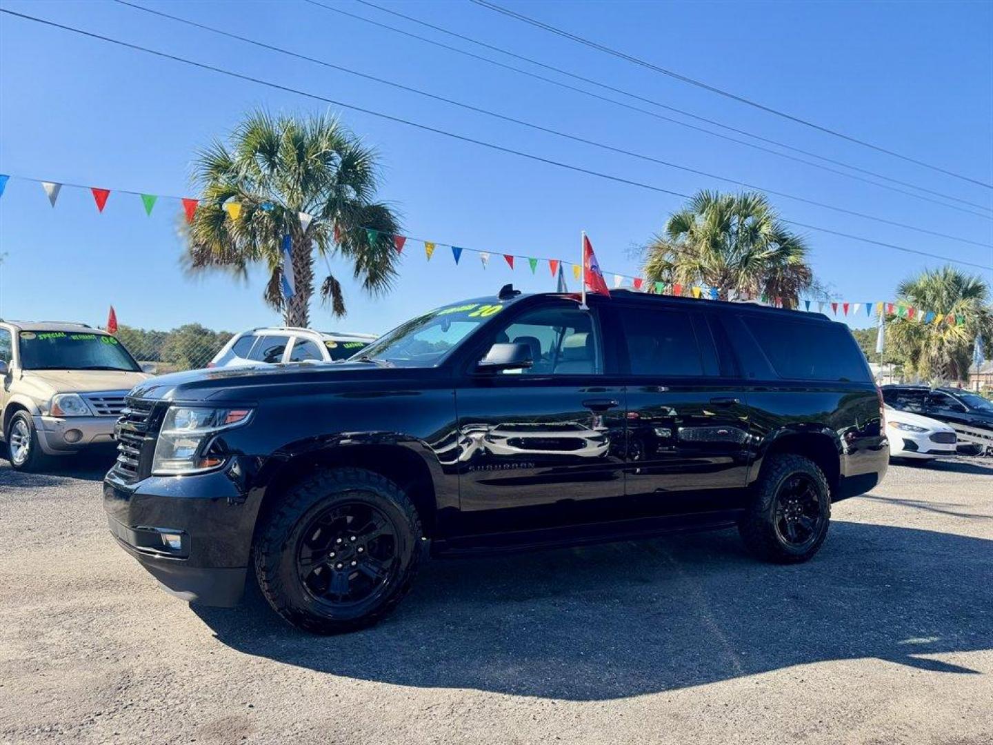 2020 Black /Black Chevrolet Suburban (1GNSKHKC0LR) with an 5.3l V8 DI VVT Flex 5.3l engine, Automatic transmission, located at 745 East Steele Rd., West Columbia, SC, 29170, (803) 755-9148, 33.927212, -81.148483 - Special Internet Price! 2020 Chevrolet Suburban - Photo#0