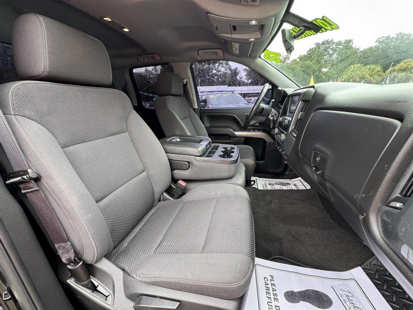 2018 Black /Grey Chevrolet Silverado 1500 (1GCRCREC7JZ) with an 5.3l V8 DI VVT Flex 5.3l engine, Automatic transmission, located at 745 East Steele Rd., West Columbia, SC, 29170, (803) 755-9148, 33.927212, -81.148483 - Special Internet Price! 2018 Chevrolet Silverado 1500 - Photo#23