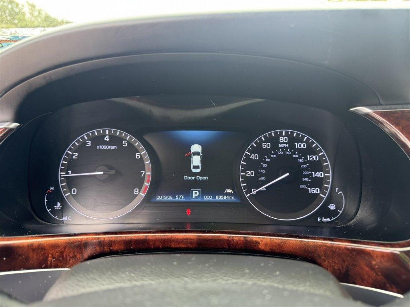 2015 Grey /Black Hyundai Equus (KMHGH4JHXFU) with an 5.0l V8 DI Dohc Cvvt 5.0l engine, Automatic transmission, located at 745 East Steele Rd., West Columbia, SC, 29170, (803) 755-9148, 33.927212, -81.148483 - Special Internet Price! 2015 Hyundai Equus - Photo#10