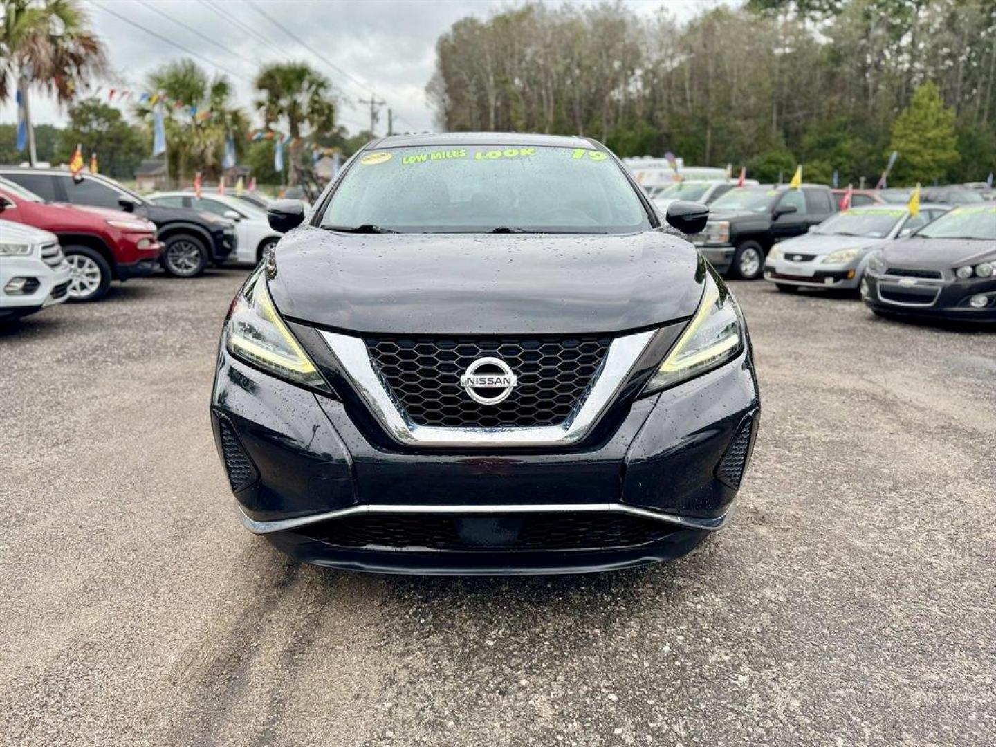 2019 Black /Black Nissan Murano (5N1AZ2MJ2KN) with an 3.5l V6 DI Dohc Cvtcs 3.5 engine, Automatic transmission, located at 745 East Steele Rd., West Columbia, SC, 29170, (803) 755-9148, 33.927212, -81.148483 - Special Internet Price! 2019 Nissan Murano - Photo#1